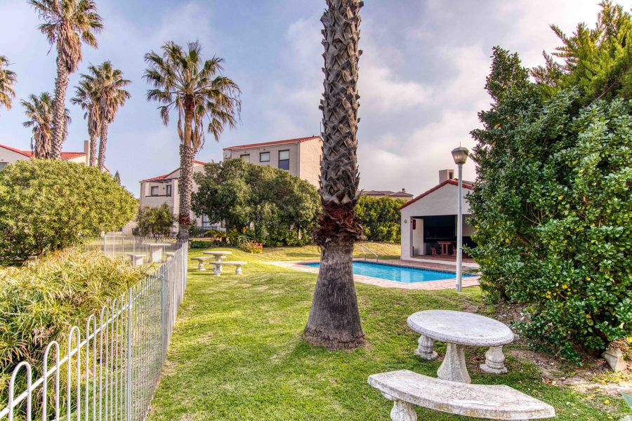 1 Bedroom Property for Sale in Greenways Golf Estate Western Cape
